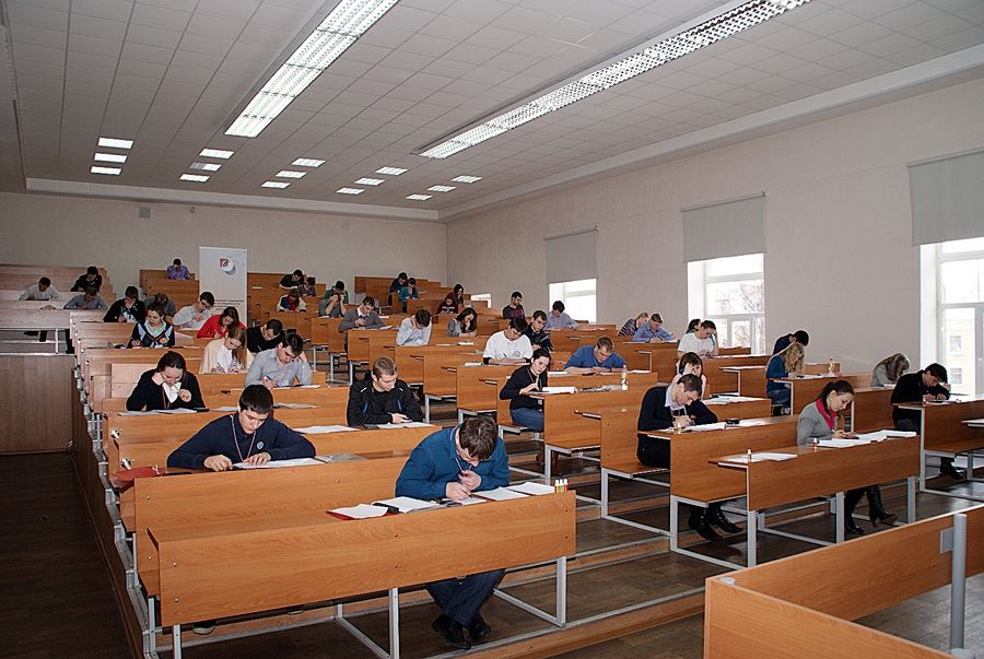 جامعة نوفوسيبيرسك الحكومية الروسية: الرسوم الطبية والترتيب والمواعيد النهائية 2026